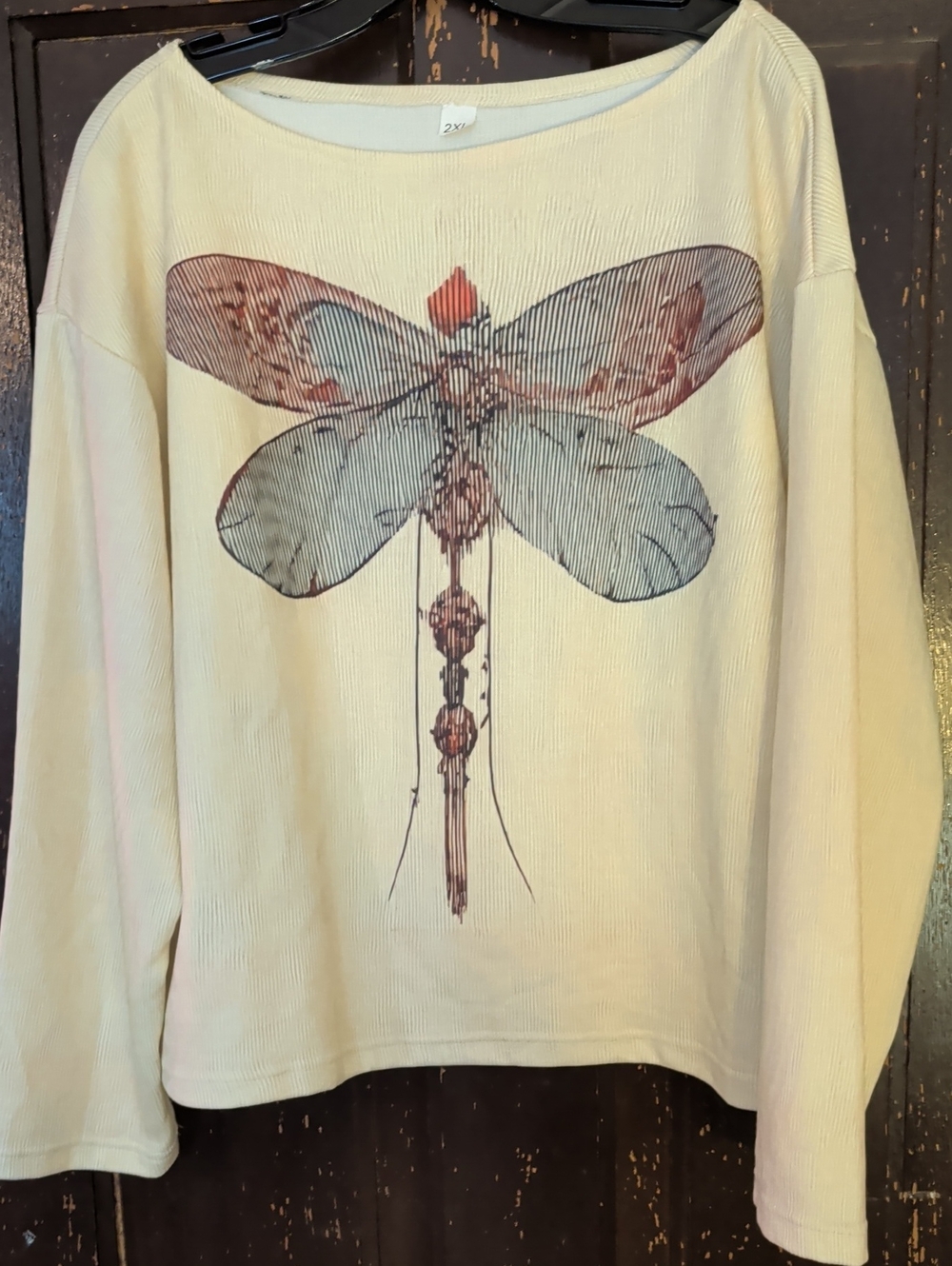 Women’s Cream Dragonfly Graphic Long-Sleeve Top